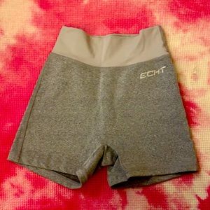 Super cute ECHT XS light gray biker shorts